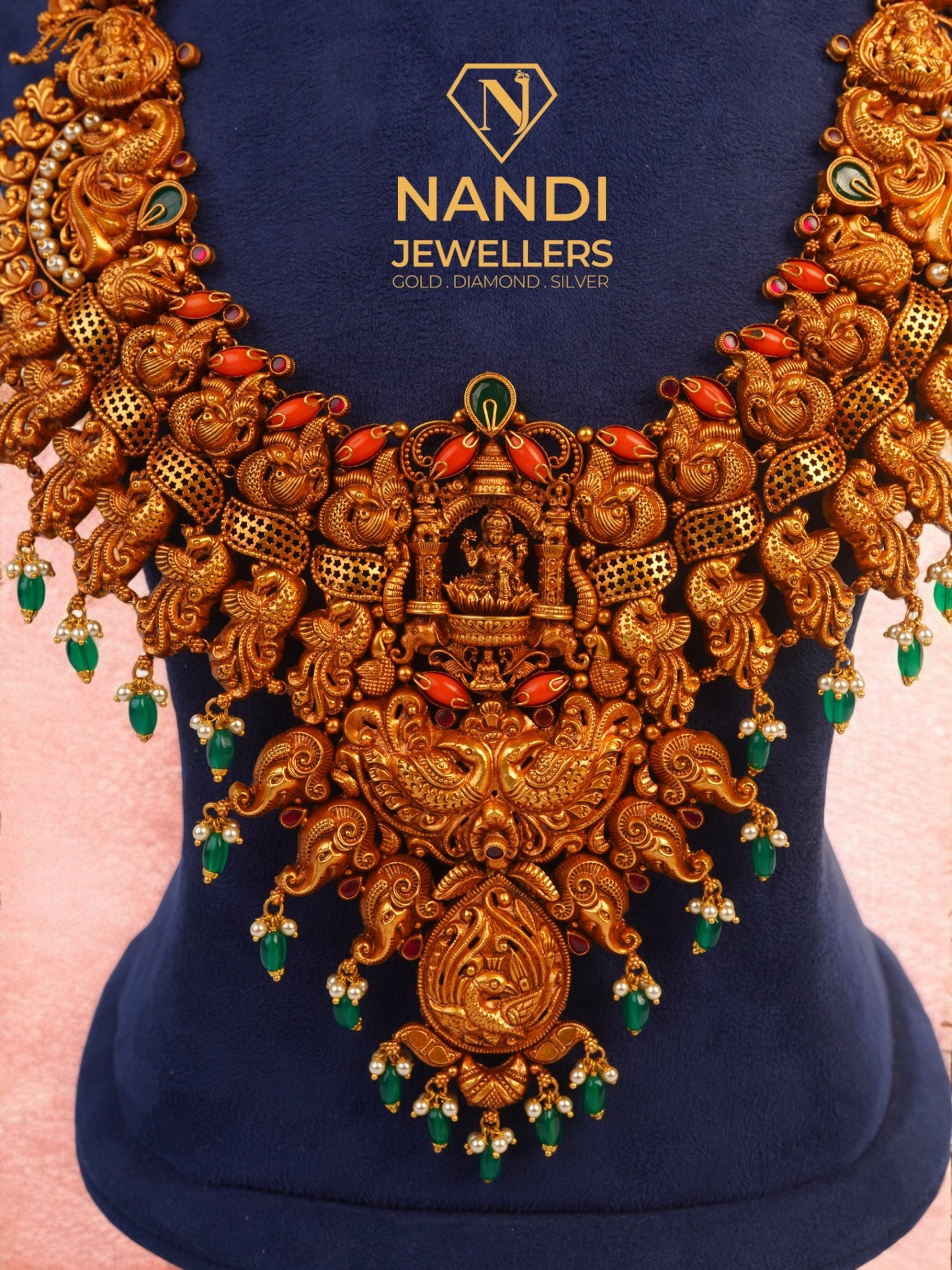 Gold Lightweight Nakshi Antique Kasu Bridal Jewellery Set