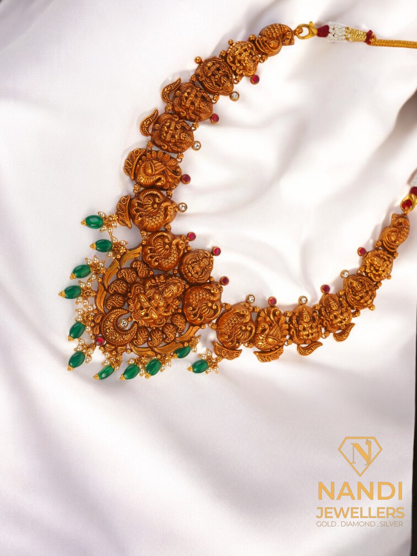 Gold Antique Nakshi Laxmi Bridal Jewellery Set