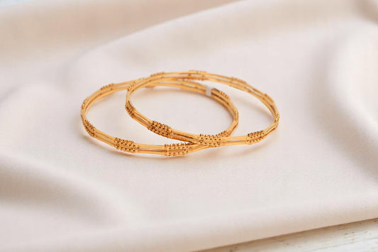 Classic Gold 2 Line Bangle