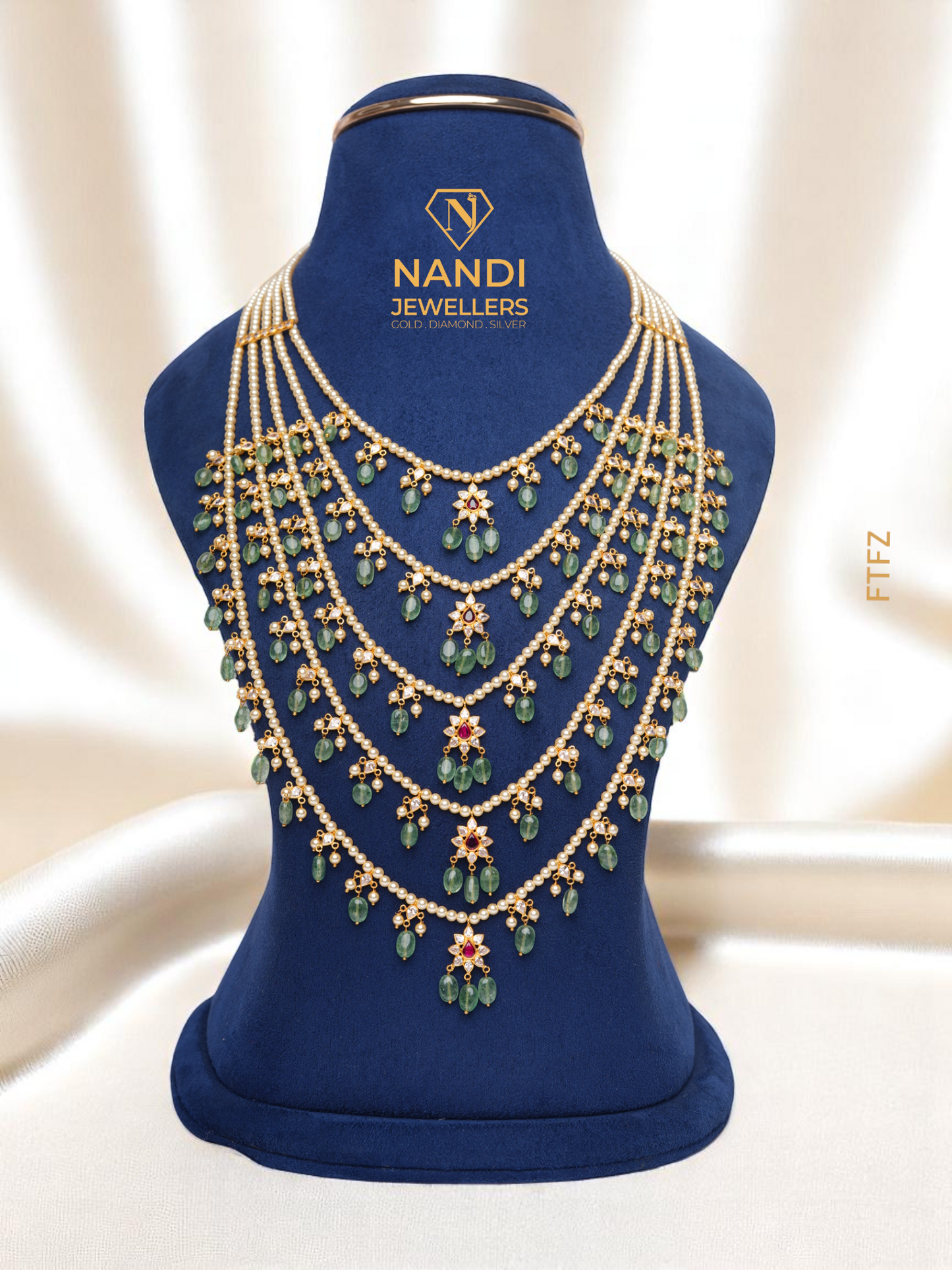 PEARLS SATHLADA LONG NECKLACE