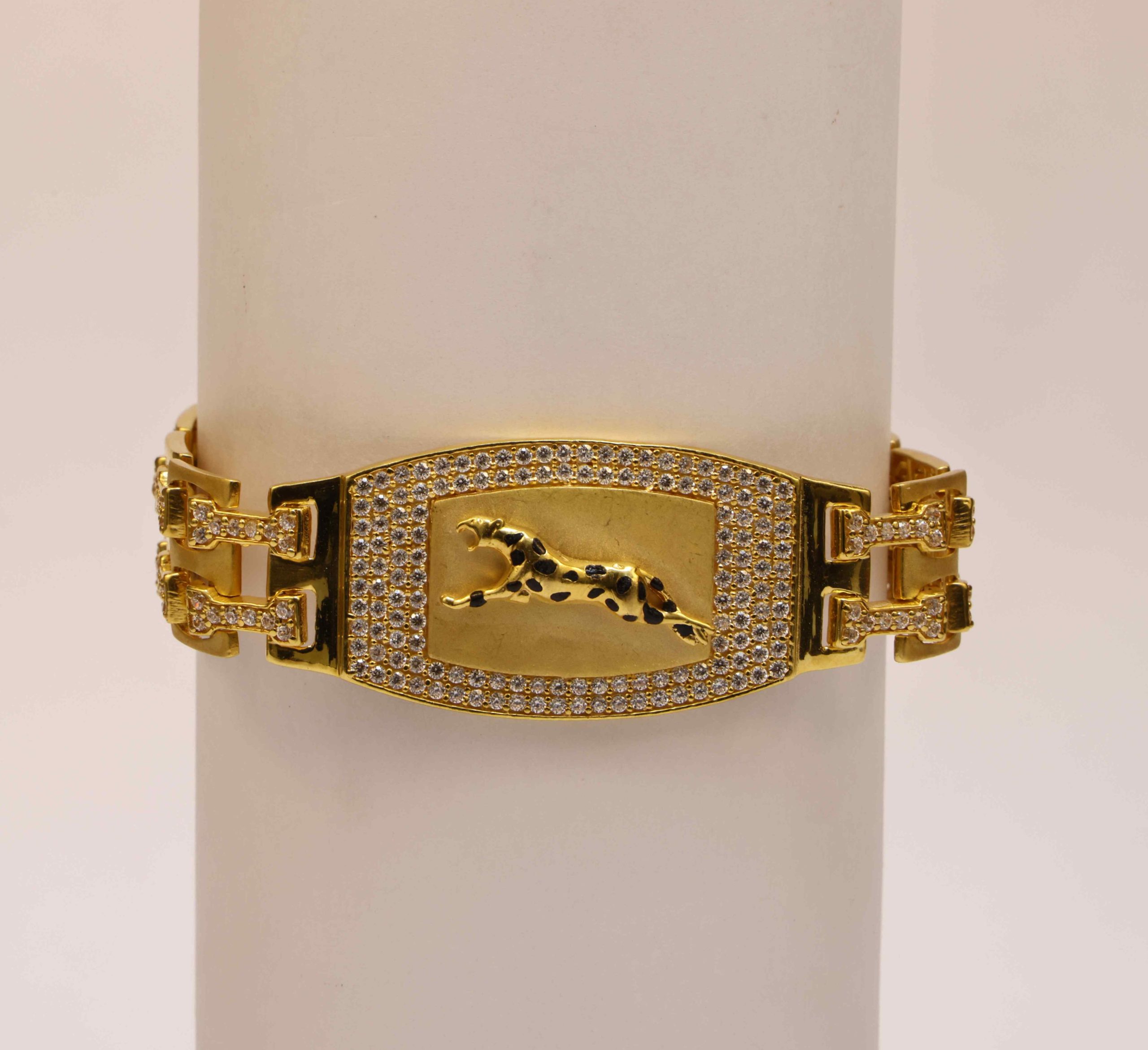 Buy quality 916 Gold Antique Jaguar Bracelet in Ahmedabad